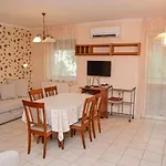 Otto Apartament